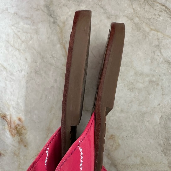 Tory Burch Thora pink patent leather sandals - Picture 7 of 8